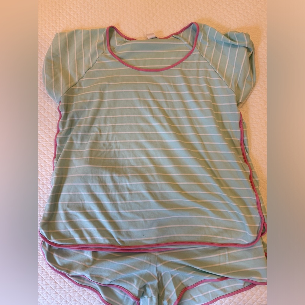 Lake pajama shorts set
